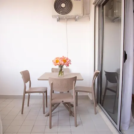 Lulu - Olive Apartment *